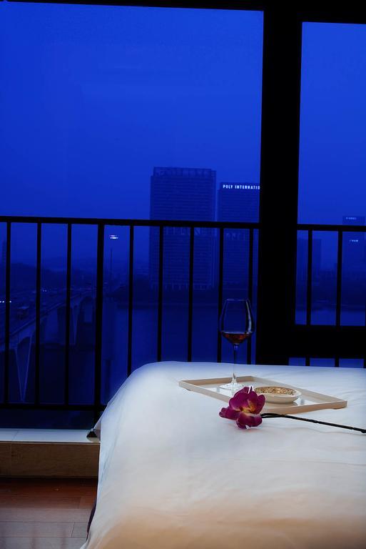 U Hotel Apartment กวางโจว ภายนอก รูปภาพ